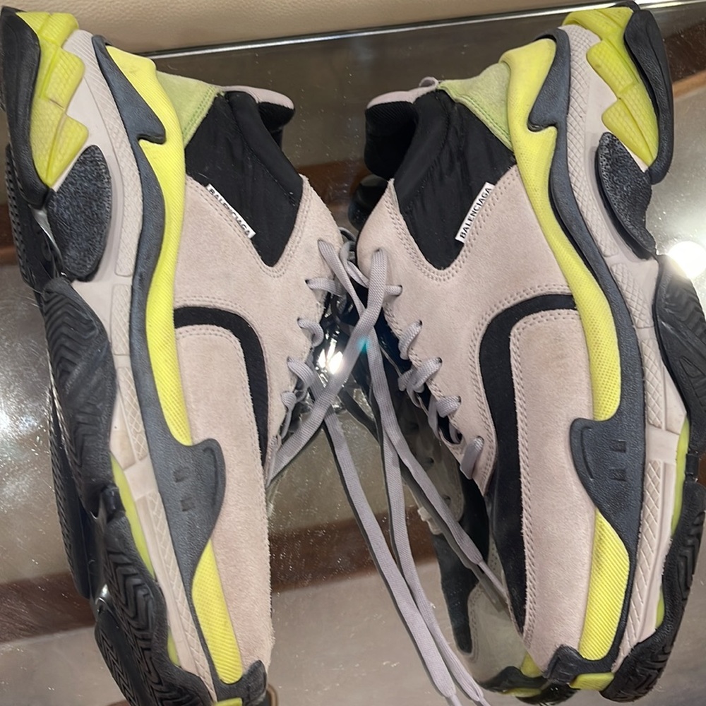 Balenciaga Triple S men’s sneakers size 10. Authentic and in good condition - Picture 5 of 13